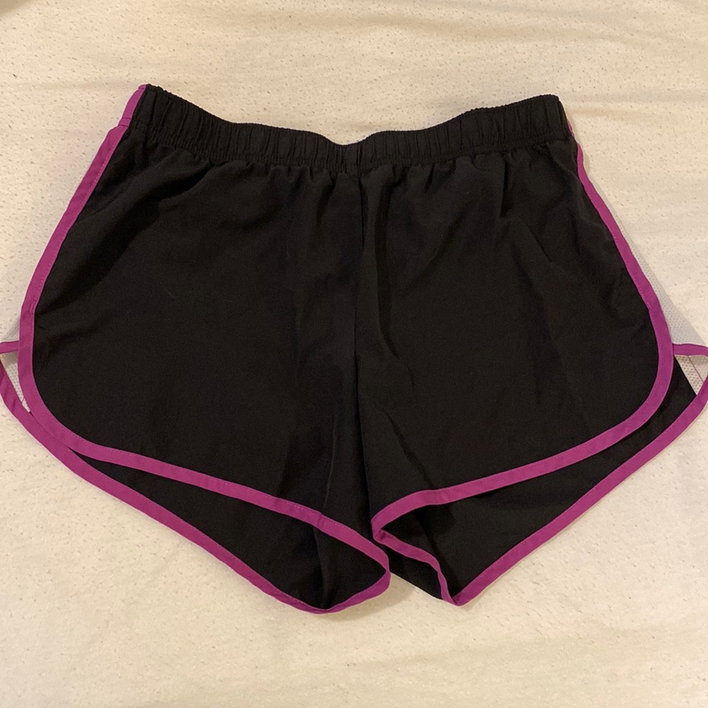 Xersion Performancewear shorts
